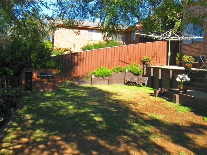 31 Trotwood Ave, Ambarvale NSW 2560