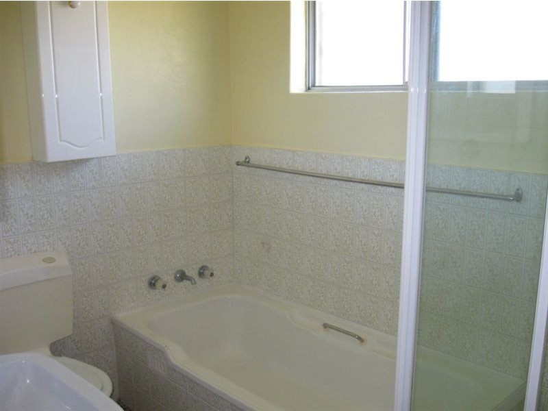 10/174 Lindesay St, Campbelltown NSW 2560