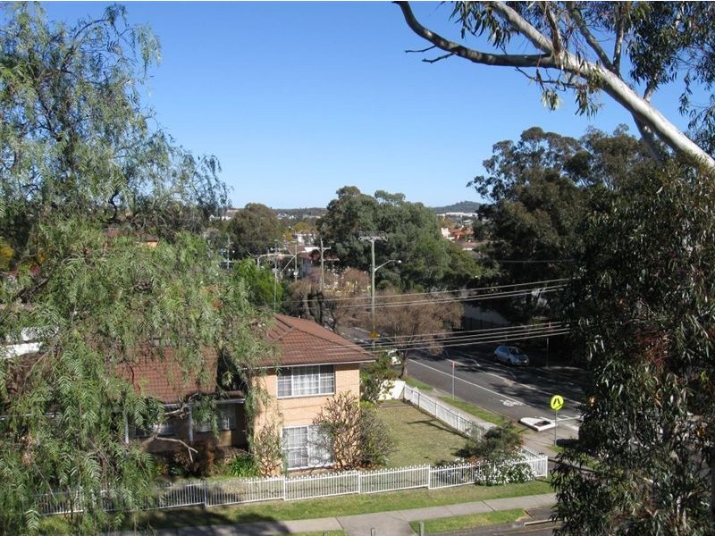 10/174 Lindesay St, Campbelltown NSW 2560