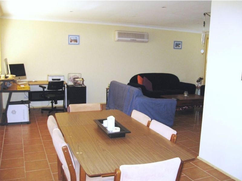 124 Leumeah Rd, Leumeah NSW 2560