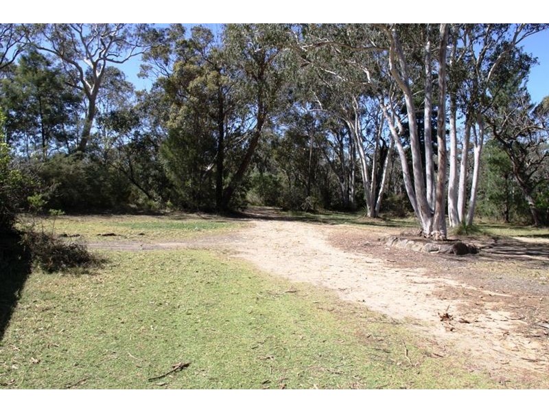 74 Blackburn Rd, Wedderburn NSW 2560