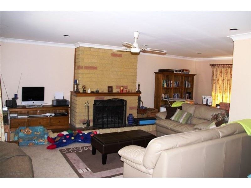 74 Blackburn Rd, Wedderburn NSW 2560