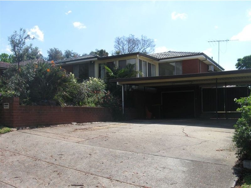 17 Randolph st, Campbelltown NSW 2560
