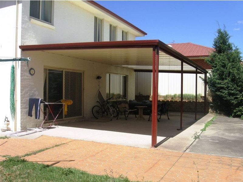 108 Englorie Park Dr, Glen Alpine NSW 2560