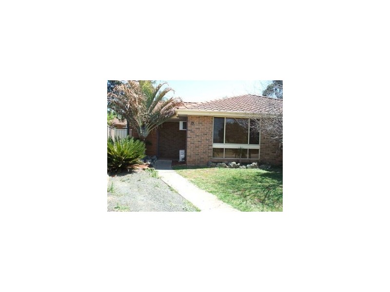 5a Fabian Place, Rosemeadow NSW 2560