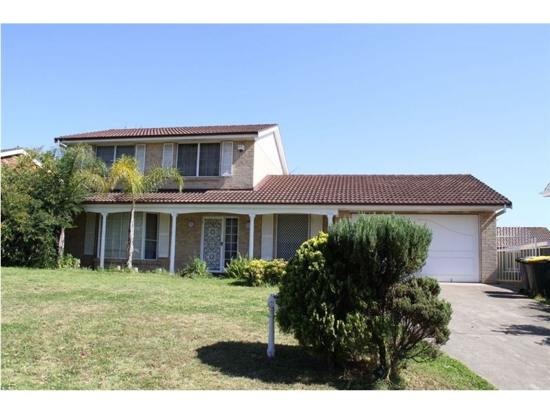 9 Chasselas St, Eschol Park NSW 2558