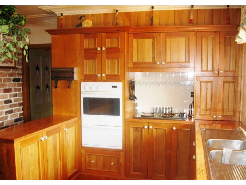 8 Nymboida Cres, Ruse NSW 2560