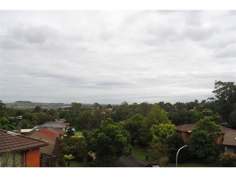 16 Guise Rd, Bradbury NSW 2560