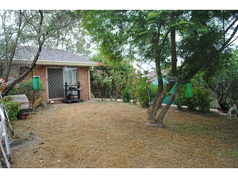 1 Oates Pl, Leumeah NSW 2560