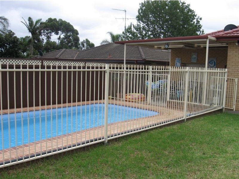 13 Kanangra Cres, Ruse NSW 2560