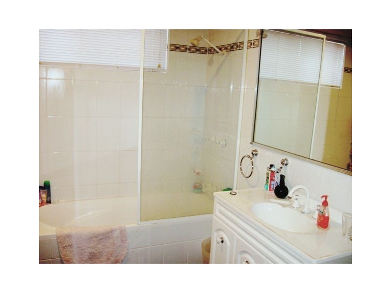 124 leumeah rd, Leumeah NSW 2560