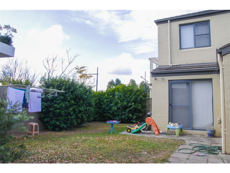 6 Centennial Drive, Campbelltown NSW 2560