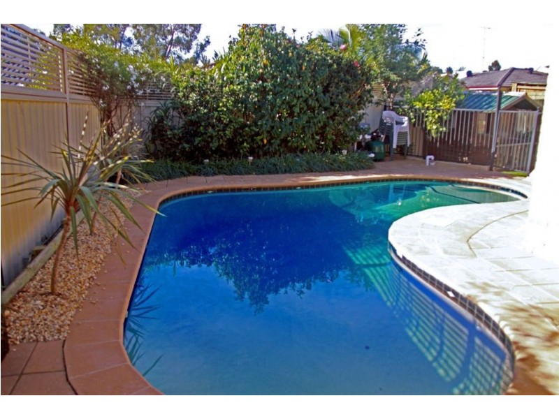 53 Kurrajong Cct, Mount Annan NSW 2567