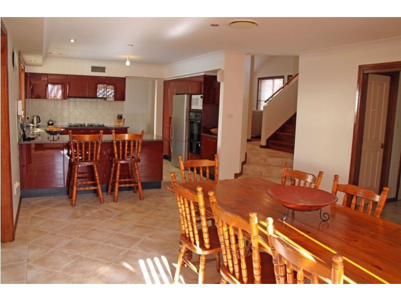 38 Mountainview, Glen Alpine NSW 2560