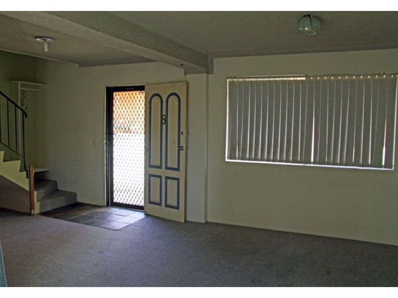 8/26-28 Kingsclare Road, Leumeah NSW 2560