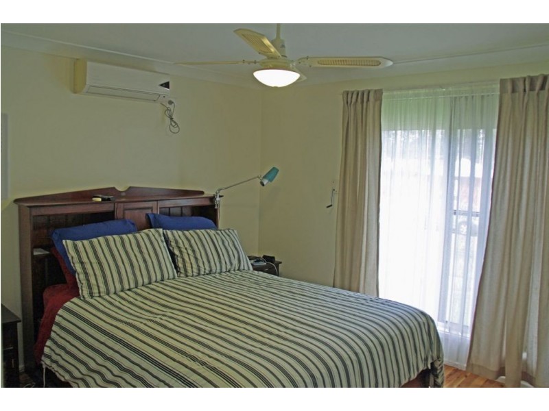 181 Riverside Dr, Airds NSW 2560