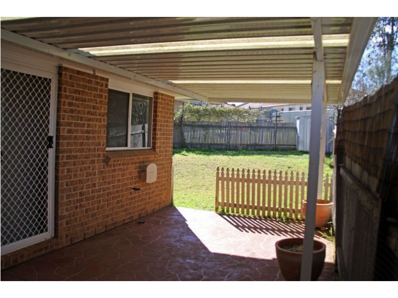 21 Alyan pl, St Helens Park NSW 2560