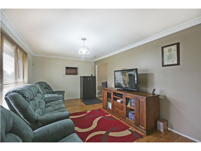 41 Dandenong Cres, Ruse NSW 2560
