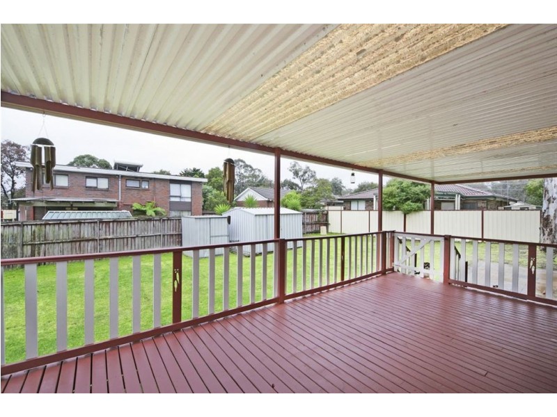 41 Dandenong Cres, Ruse NSW 2560