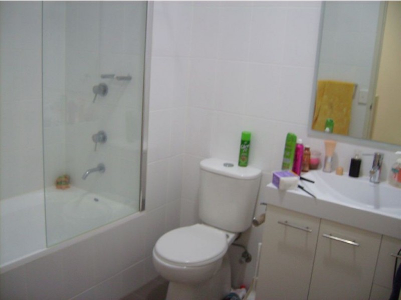 33c/541 Pembroke rd, Leumeah NSW 2560