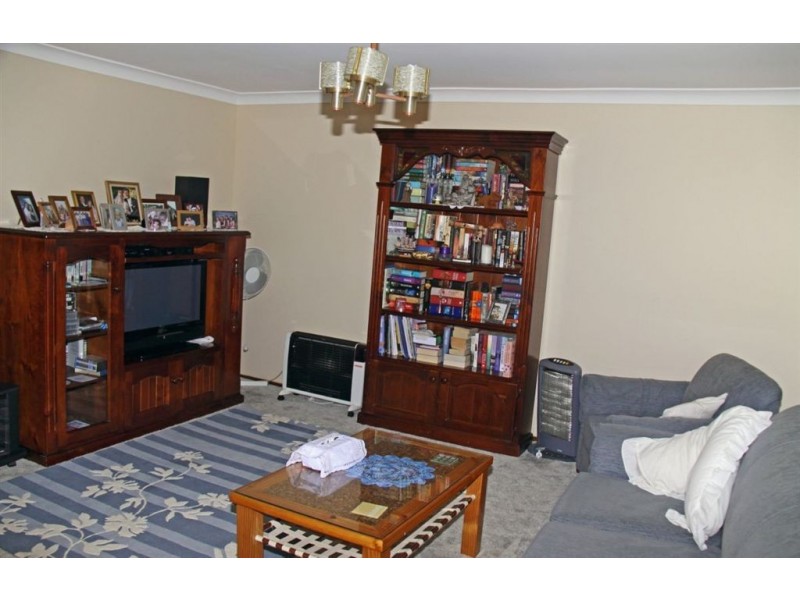 210 St Johns rd, Bradbury NSW 2560