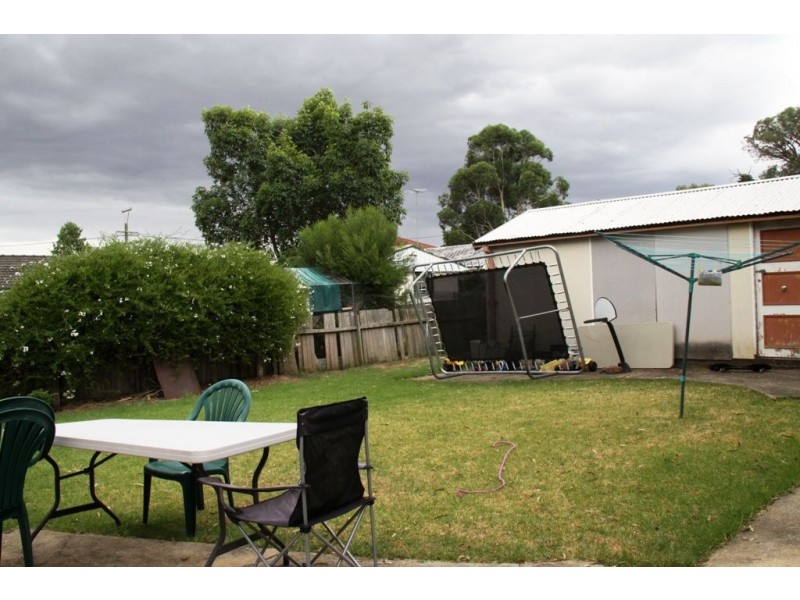 49 Lindesay St, Leumeah NSW 2560