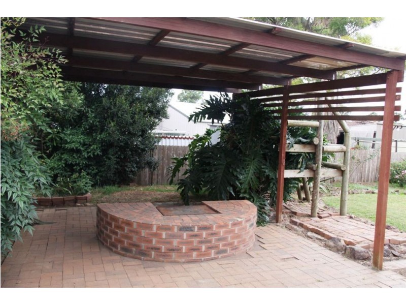5 Sauvignon Close, Eschol Park NSW 2558
