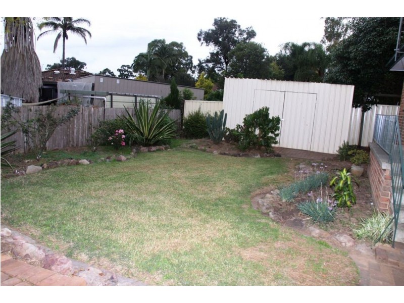 5 Sauvignon Close, Eschol Park NSW 2558