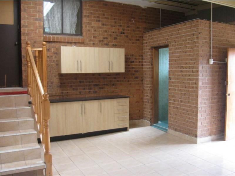 3 Tummul Place, St Andrews NSW 2566