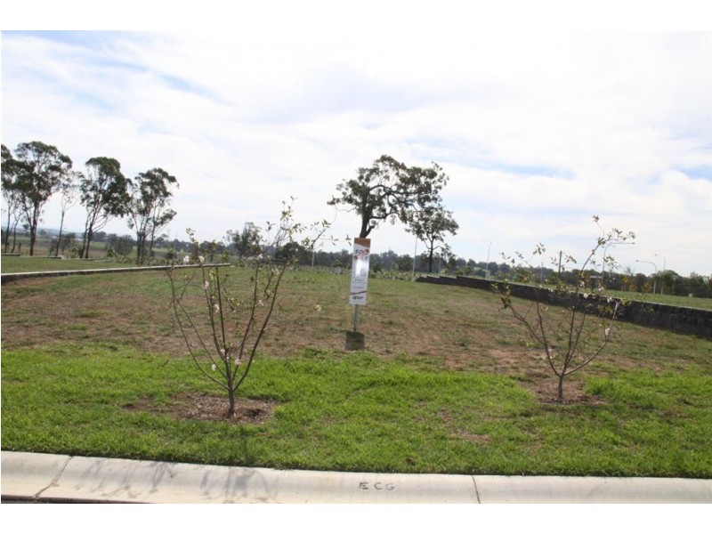 36 Felix Street, Gregory Hills NSW 2557