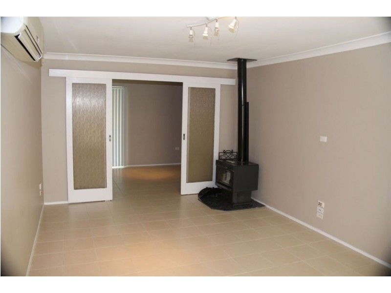 3 Philo Close,, Rosemeadow NSW 2560