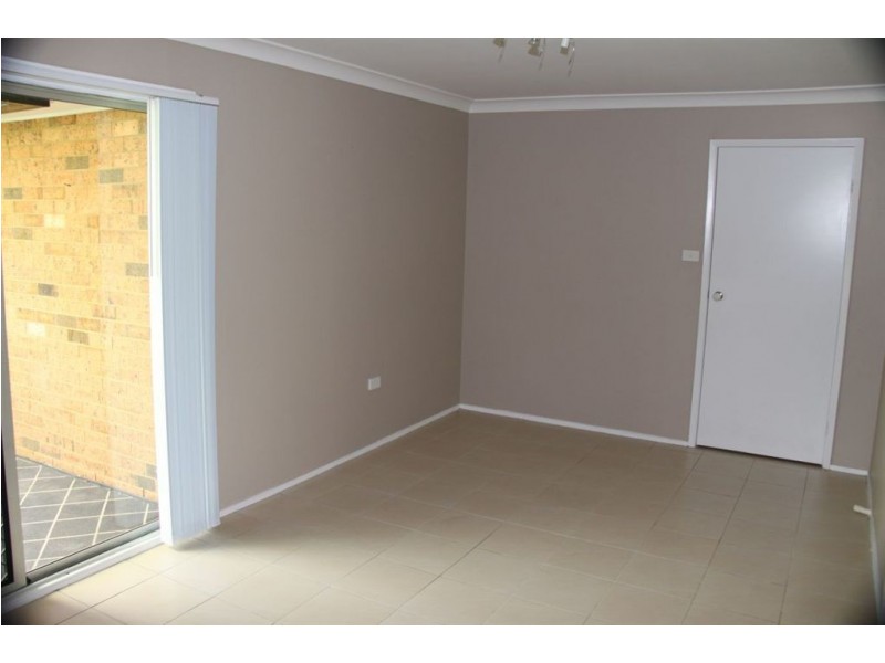 3 Philo Close,, Rosemeadow NSW 2560