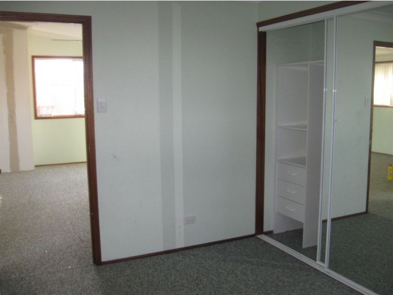 30 Anembo Street, Bradbury NSW 2560