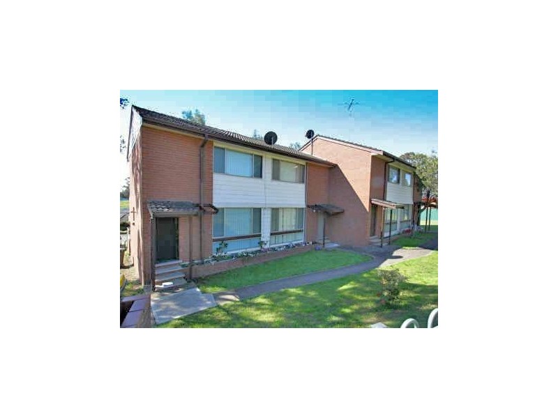 27/18 Westmoreland Road,, Minto NSW 2566