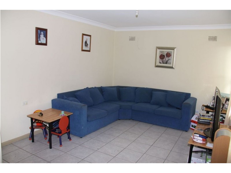 49 Lindesay Street, Leumeah NSW 2560