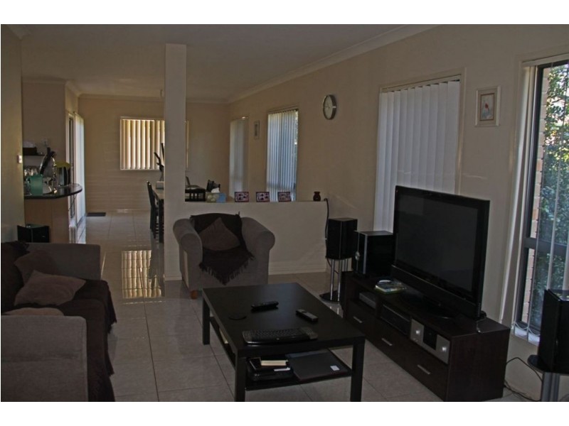 16a Rudd Rd, Leumeah NSW 2560