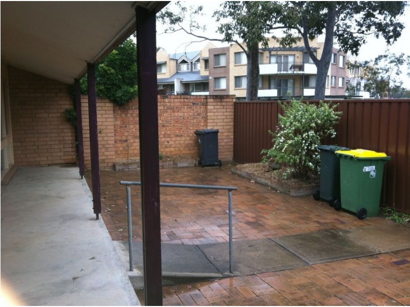 13/1 Throsby Way, Ambarvale NSW 2560