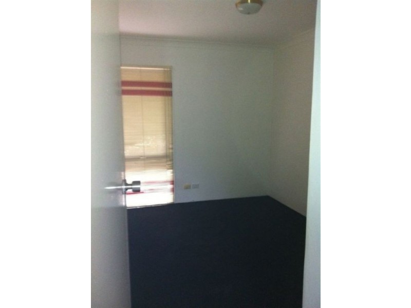 13/1 Throsby Way, Ambarvale NSW 2560