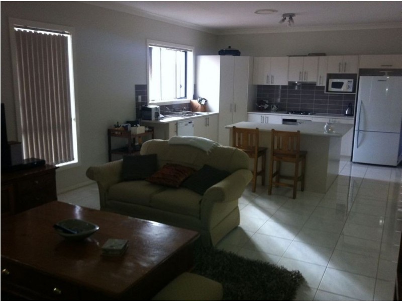 25 Montazah Place, Spring Farm NSW 2570
