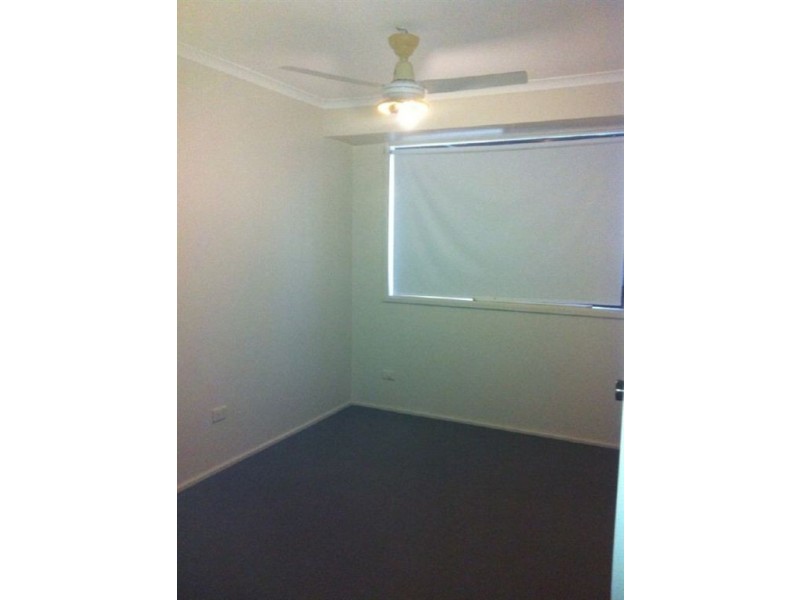 43 Othello Ave, Rosemeadow NSW 2560