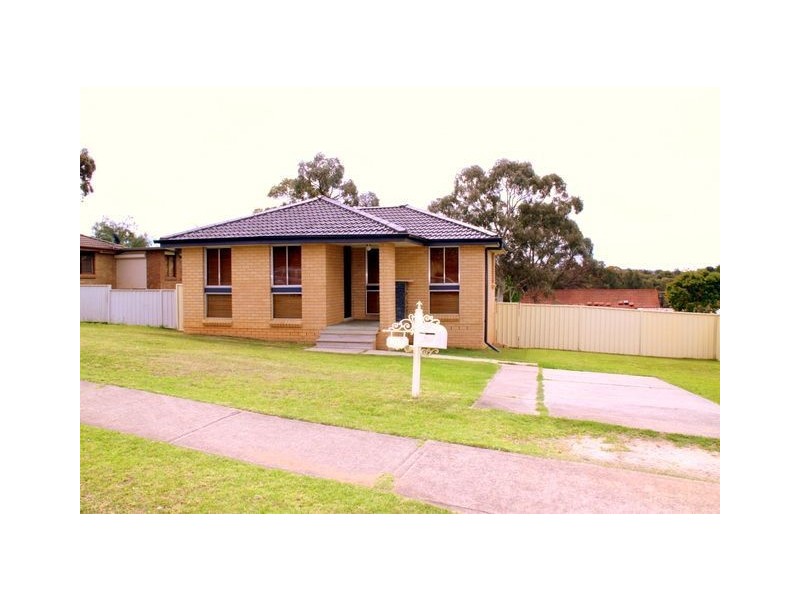 137 North Steyne Road, Woodbine NSW 2560