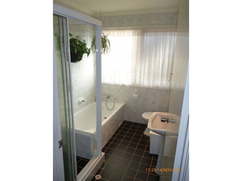 4/15 Stringybark Place, Bradbury NSW 2560