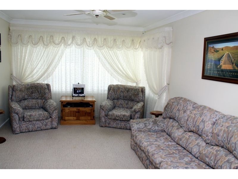 7 Manning Street, Campbelltown NSW 2560