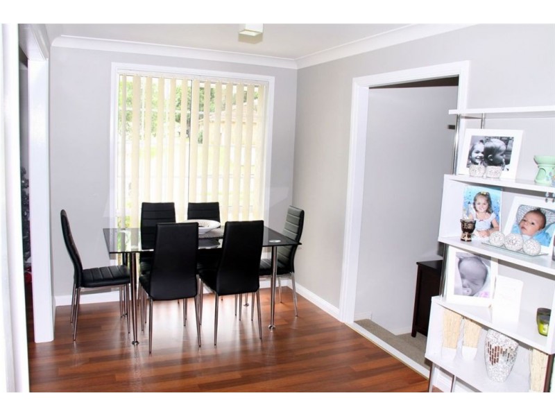 19 Crisparkle Dr, Ambarvale NSW 2560