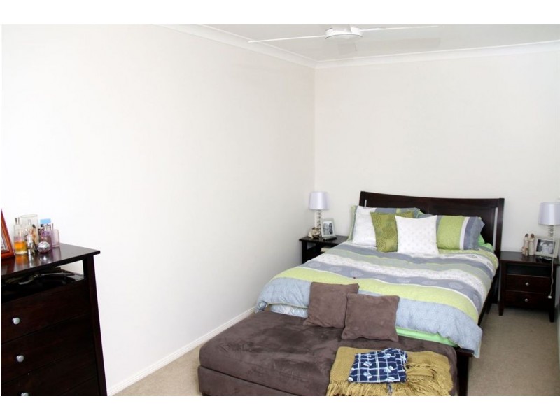 19 Crisparkle Dr, Ambarvale NSW 2560