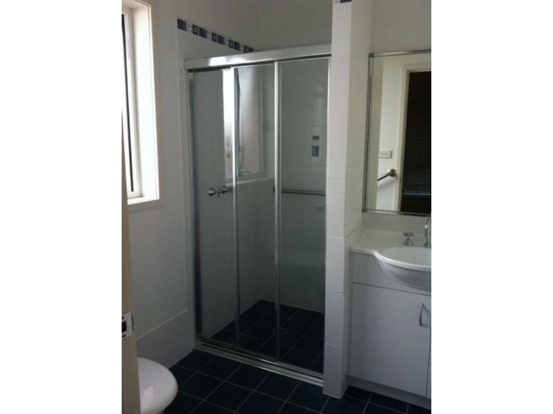 7 Carlton Road, Campbelltown NSW 2560