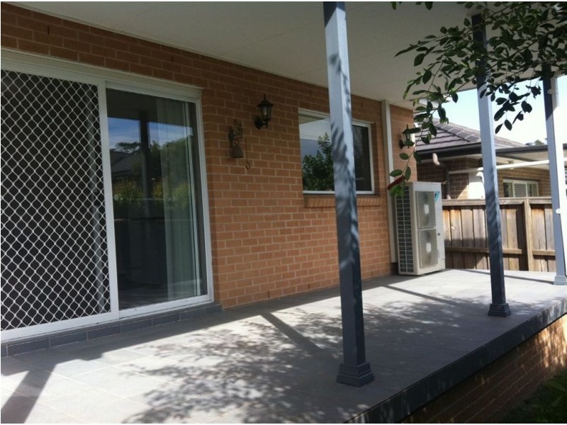 7 Carlton Road, Campbelltown NSW 2560