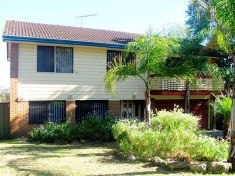 10 Flynn Crescent, Leumeah NSW 2560