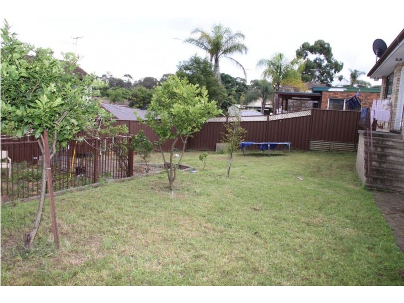 19 Turquoise Pl, Eagle Vale NSW 2558