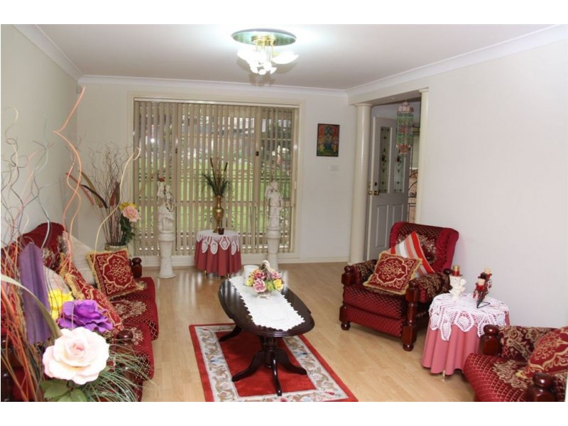 316 Longhurst Road, Minto NSW 2566